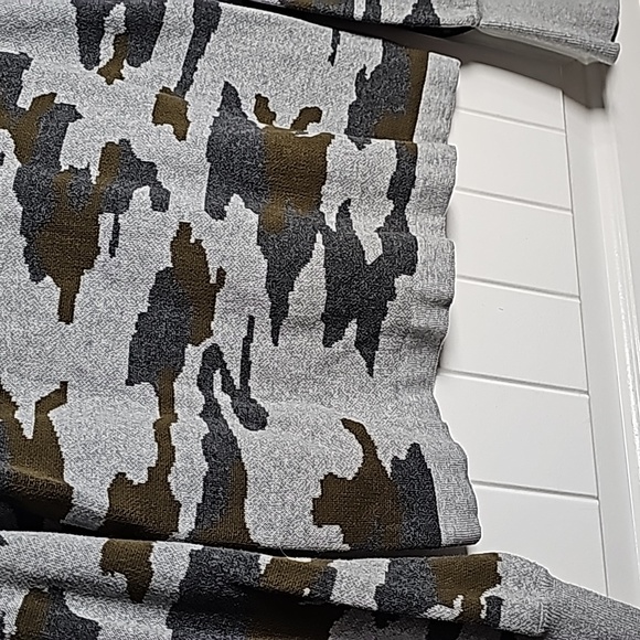 Vince Camuto sm camo cardigan - Picture 10 of 11